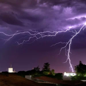 Defesa Civil emite alerta vermelho para cidades de SC | Imagem ilustrativa | Foto: MetSul/Reprodução
