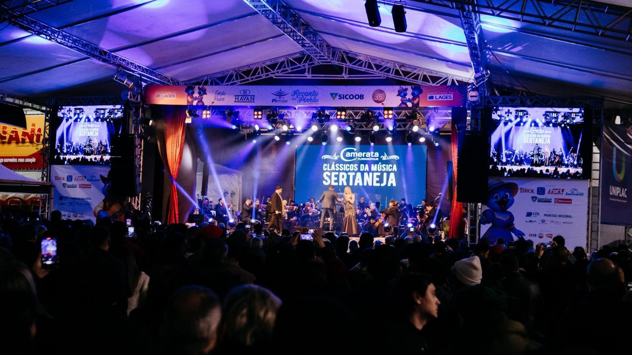 Dia dos namorados emociona público na 35ª Festa Nacional do Pinhão com cultura gaúcha e clássicos sertanejos | Foto: Nilton Wolff e Fernando Moraes 