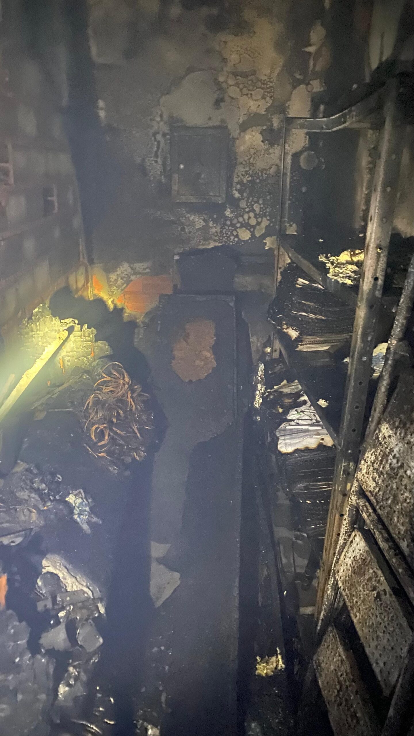Incêndio atinge prédio no Centro de Florianópolis
