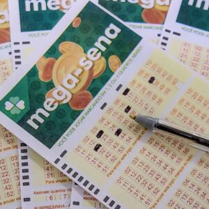 Três apostas de SC faturam prêmios na Mega-Sena de R$ 31 milhões; veja onde | Foto: Agência Brasil/Reprodução