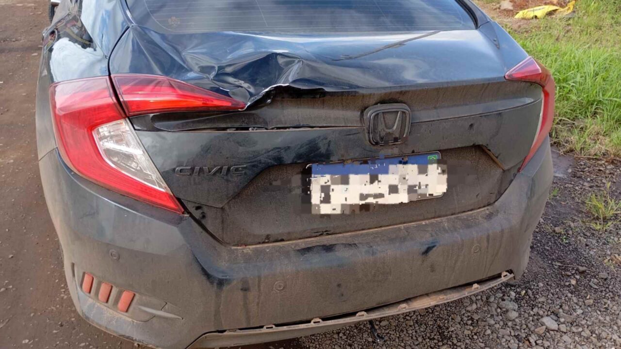 Jovem de 19 anos fica ferido após colisão entre moto e carro no Oeste de SC