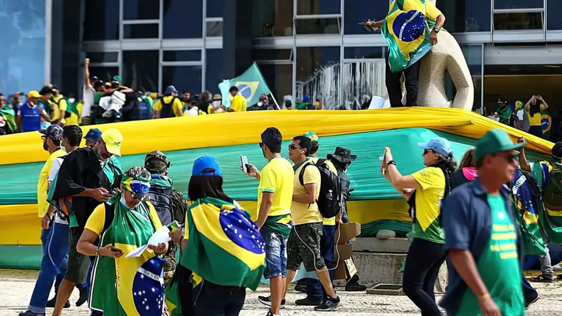 Marinha expulsa suboficial condenado por participação nos atos de 8 de janeiro | Imagem:  Marcelo Camargo/Agência Brasil