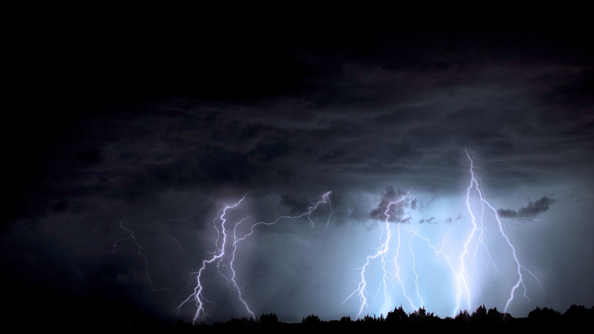 Temporais com granizo e ventos fortes devem atingir SC entre quarta e quinta-feira | Imagem ilustrativa. Foto: Canva.