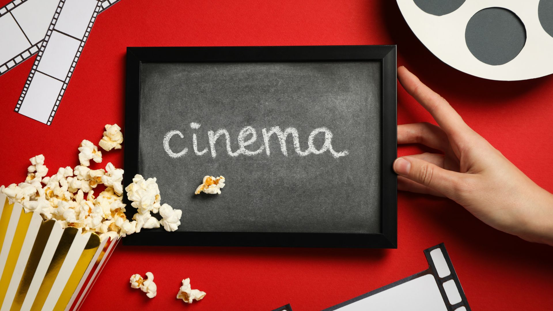 10 filmes românticos para maratonar no Dia dos Namorados | Foto: Canva.