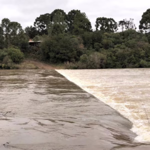 Ponte do Travessão em São José do Cerrito segue submersa e interditada por tempo indeterminado | Foto: Defesa Civil de São José do Cerrito