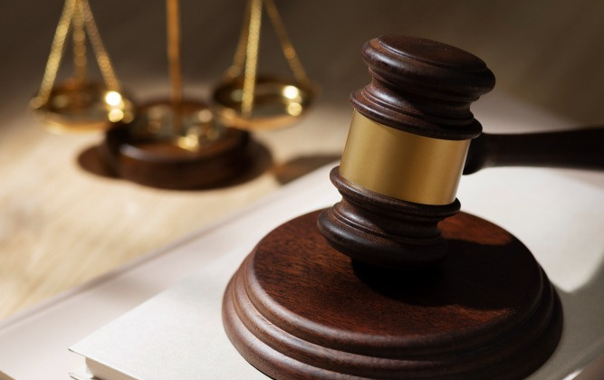 Homem que atacou ex-companheira a facadas na frente dos filhos é condenado em SC. – Foto: ilustrativa/Freepik