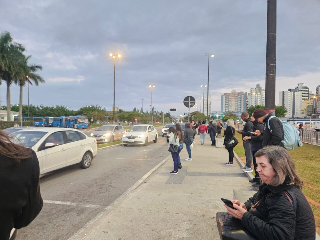 Transporte público em Florianópolis entra em greve; saiba detalhes