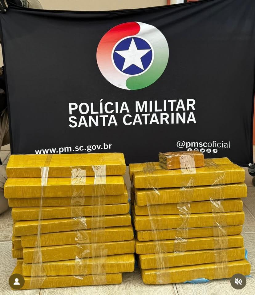 Polícia Militar apreende mais de 35 kg de maconha em Lages | Foto: PM/SC
