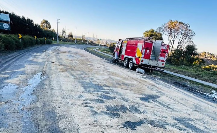 Manhã fria e perigosa: gelo na pista provoca sete acidentes e atropelamento em Lages | Foto: 5º BBM