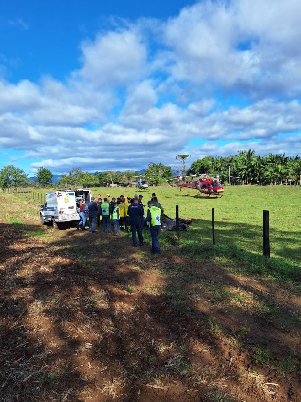 balão cai em SC e bombeiros confirmam oito mortes