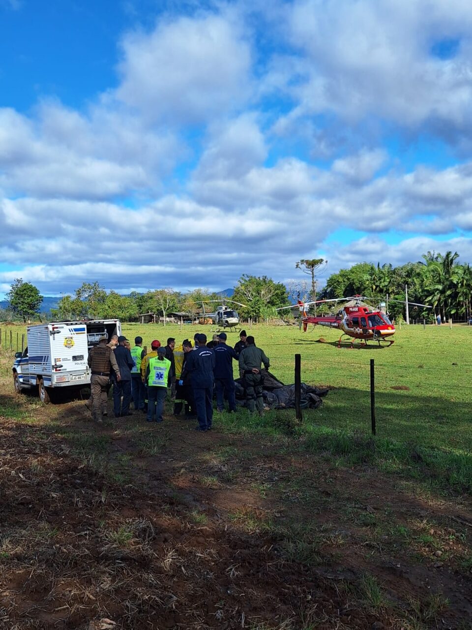 balão cai em SC e bombeiros confirmam oito mortes
