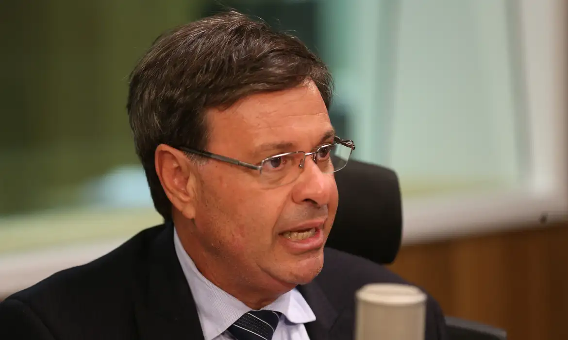 Moraes manda soltar ex-ministro Gilson Machado | Agência Brasil
