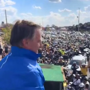 Bolsonaro participa de motociata em meio a medidas do STF. - Foto: Reprodução/Redes sociais