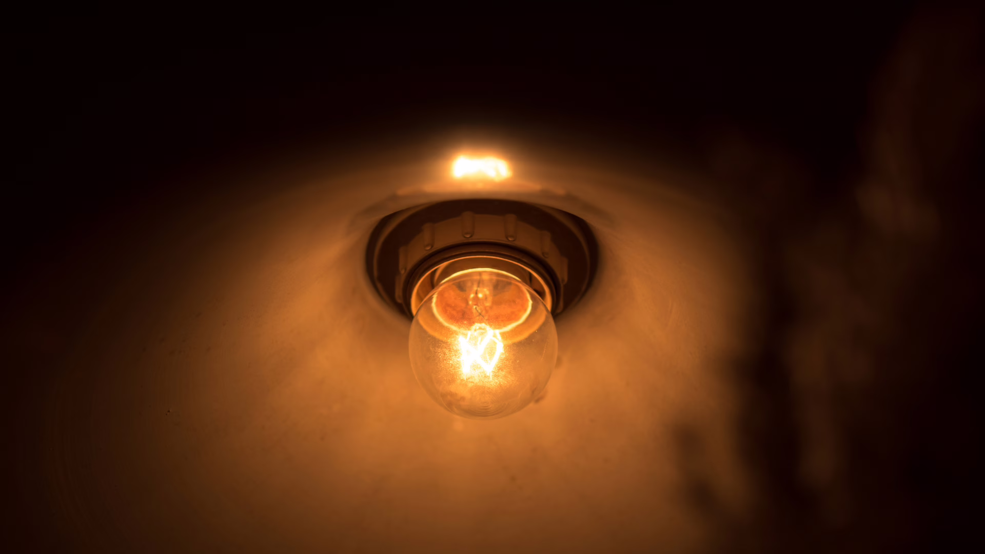 STF garante devolução de valores pagos a mais na conta de luz; entenda | Imagem Ilustrativa | Foto: Canva 