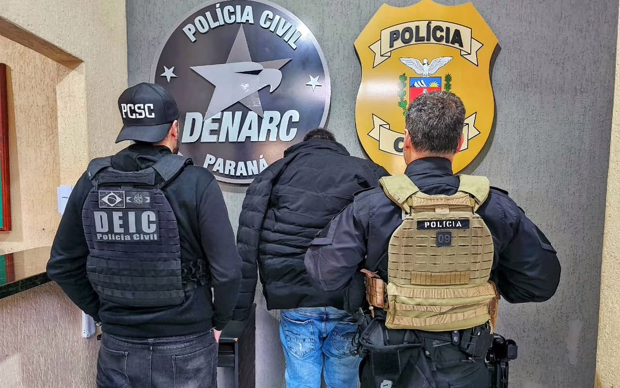 Três pessoas foram presas em flagrante | Imagem: Polícia Civil/Reprodução