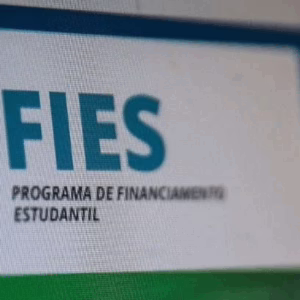 Fies abre inscrições para vagas do segundo semestre | Foto: Agência Brasil, via SBT News