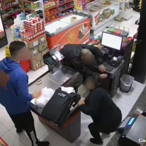 Funcionários de padaria impedem tentativa de assalto em Lages | Foto: reprodução/Notícias Online