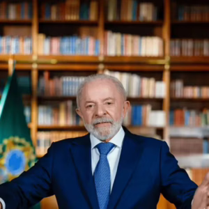 Lula critica decisão dos EUA de revogar vistos de ministros do STF. - Foto: Reprodução/Redes sociais