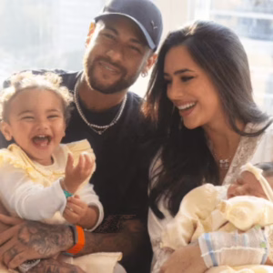 Neymar e Bruna Biancardi publicam fotos de Mel, segunda filha do casal | Foto: Reprodução/Instagram