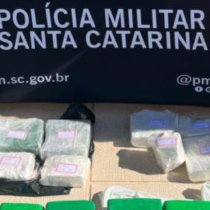 Operação da Polícia Militar em Lages apreende mais de 15 kg de drogas | Foto: 6 BPM