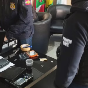 Prefeito de SC é indiciado em operação da Polícia Civil; saiba detalhes - Imagem: PCSC