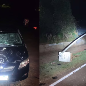 Carro colide com poste e tomba em rodovia de SC; motorista fugiu do local -  Imagem: PMRv