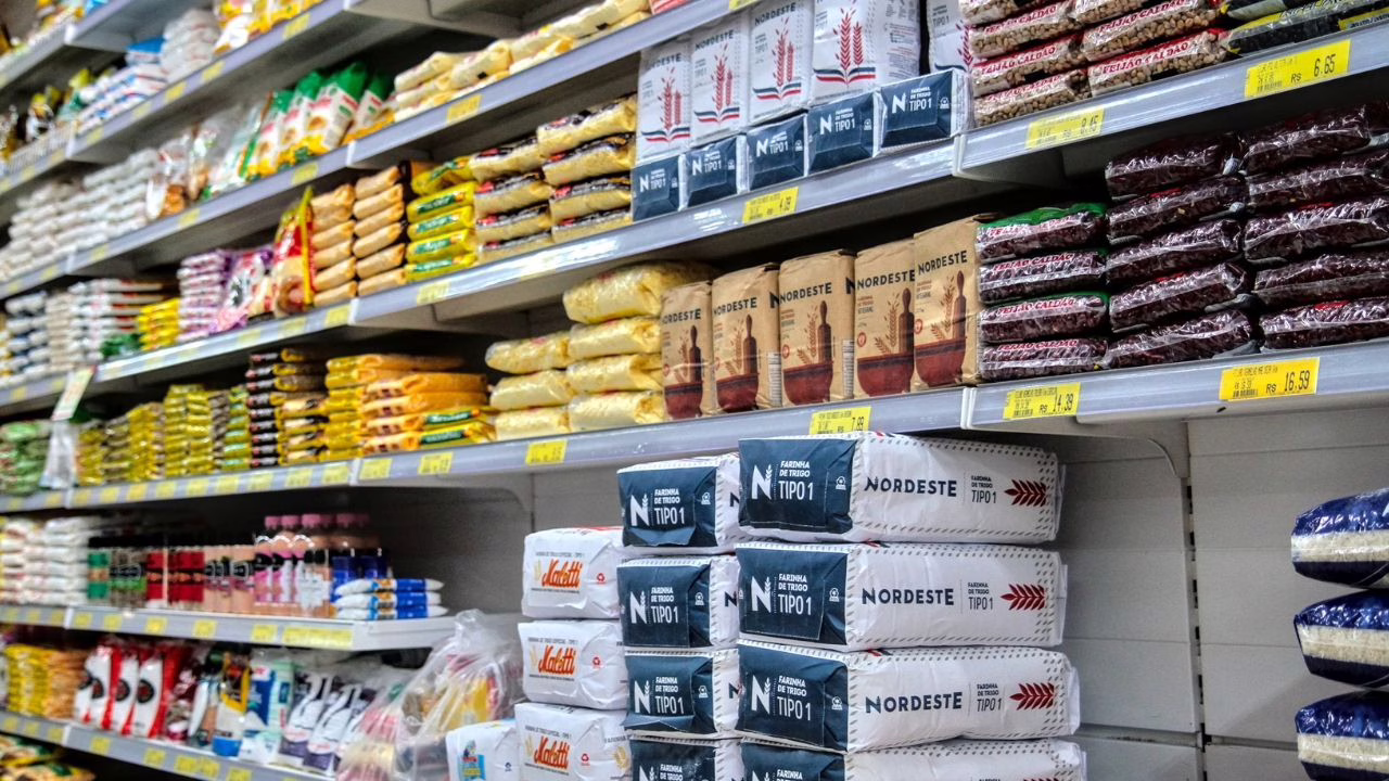 Pesquisa revela que preços da cesta básica variam até 200% em supermercados de Lages | Foto: Fábio Pavan