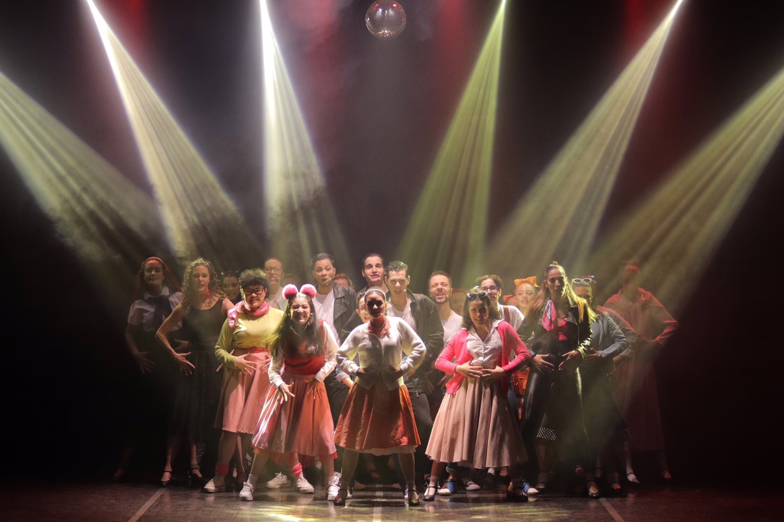 Veja o que acontece nesta terça-feira no Festival de Dança de Joinville
