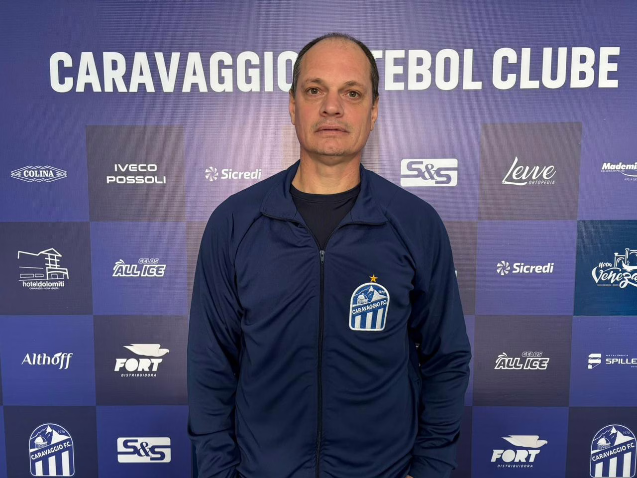 Valmir Israel comandará o Caravaggio na Copa Santa Catarina l Foto: Divulgação / Caravaggio FC