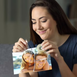 Veja quais signos não resistem ao ex  - Foto: Shutterstock/ reprodução de João Bidu