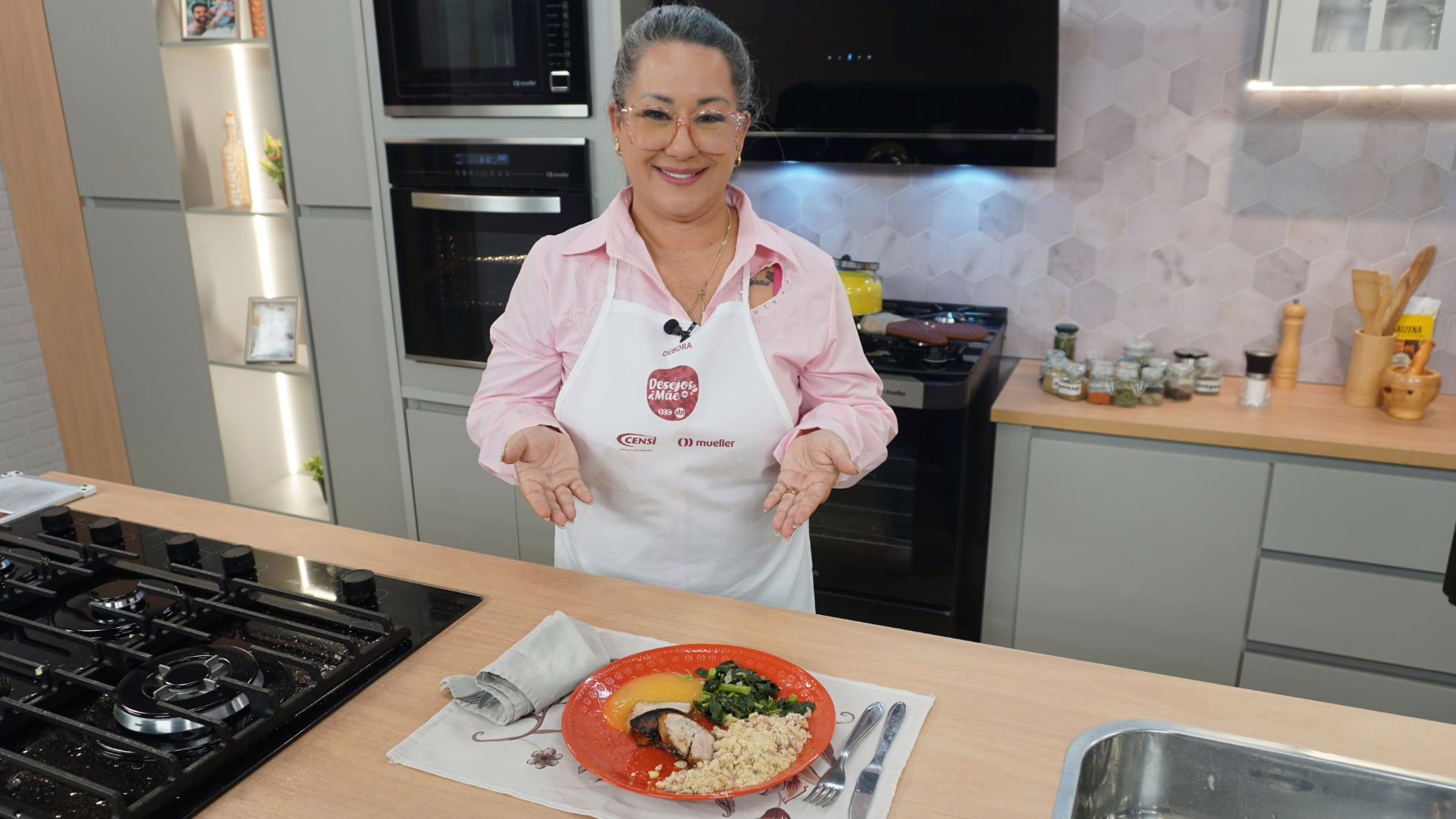 Aprenda a fazer Pernil de Porco desossado ao Molho Laranja . – Foto: SCC SBT/Reprodução