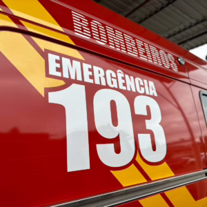 Mulher tem dedos esmagados em cilindro de pão no Oeste de SC | Imagem: Corpo de Bombeiros Militar de SC