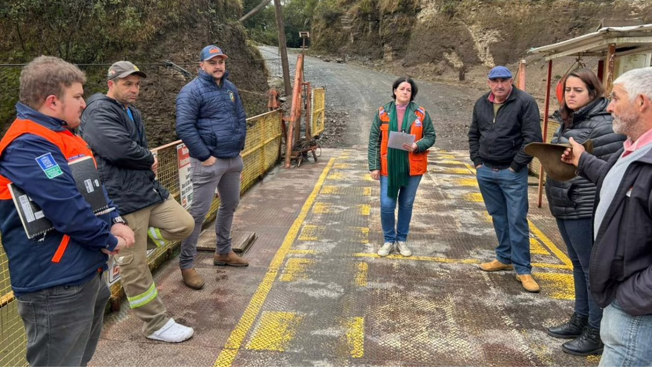 Balsa de Santa Rosa suspende operações para manutenção