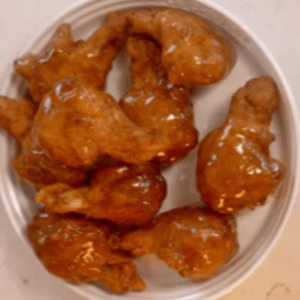 Dos criadores de ‘morango do amor’, conheça o 'frango frito coreano do amor' | Imagem: Reprodução/Instagram (arthurpaek) 