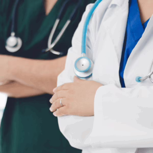 Governo convoca 501 médicos especialistas para atender em áreas vulneráveis | Foto: Canva 