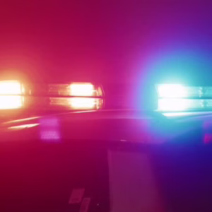 Homem com mandado de prisão é preso após tentar fugir e dar nome falso em Lages | Foto: iStock | Reprodução