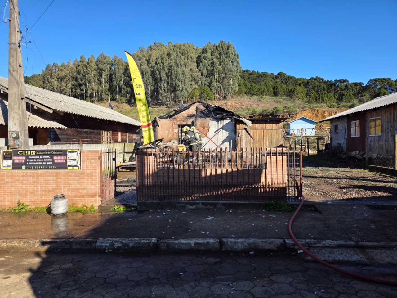 Incêndio destrói residência em Urupema