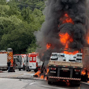 Imagens fortes: o que se sabe sobre o grave acidente com morte na BR-282 em SC | Corpo de Bombeiros de SC