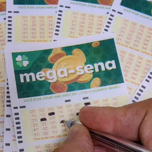 Apostas de SC faturam prêmio na Mega-Sena de R$ 3,5 milhões; veja resultado | Foto: Rafa Neddermeyer/Agência Brasil/Reprodução