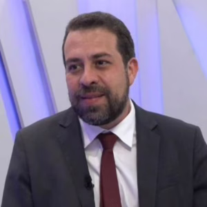 Guilherme Boulos estará ‘No Alvo’ do SBT | Foto: reprodução /SBT 