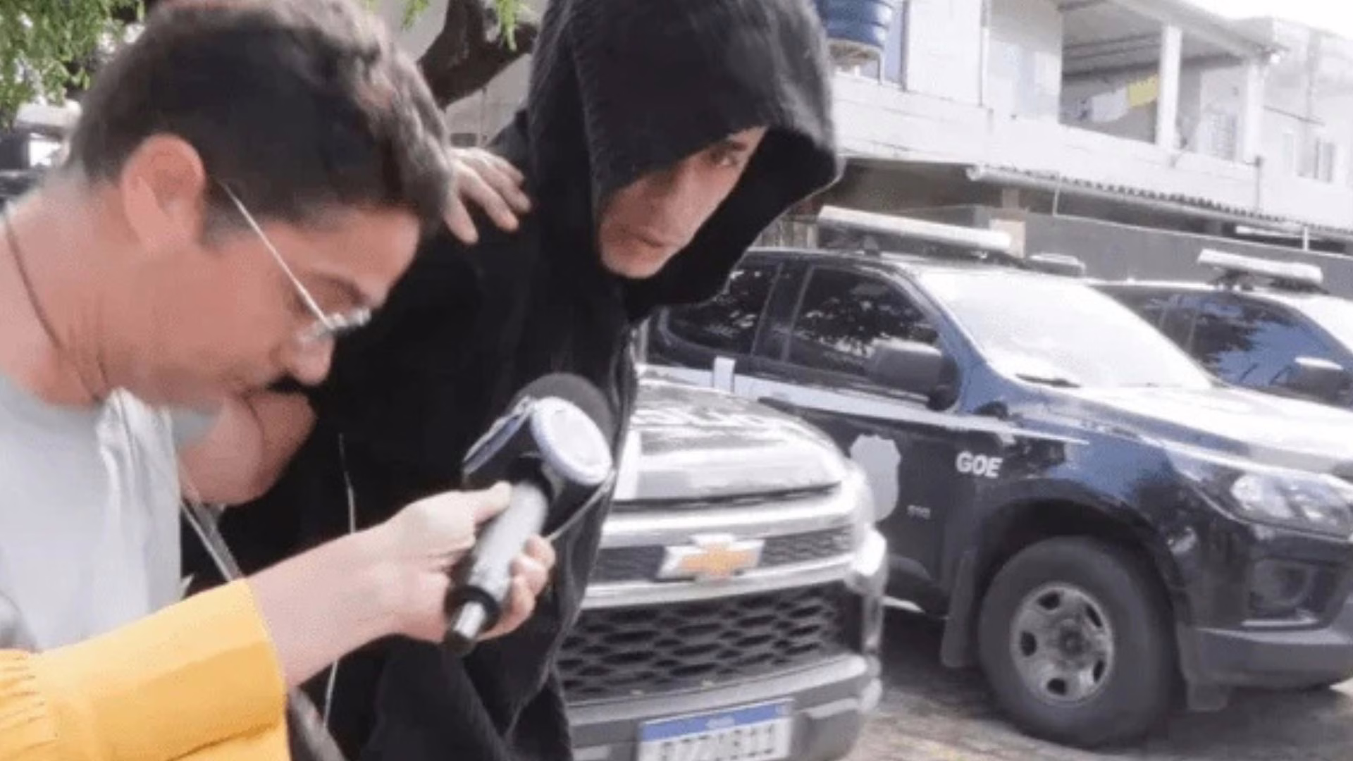 Jovem nega ameaças a Felca, mas admite que faturou R$ 500 mil em invasão a sistemas públicos – Imagens: reprodução/ SBT News