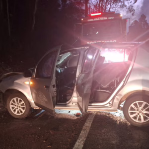 Jovem morre após grave acidente em rodovia de SC; outras três pessoas ficaram feridas | Foto: PMRv/Reprodução