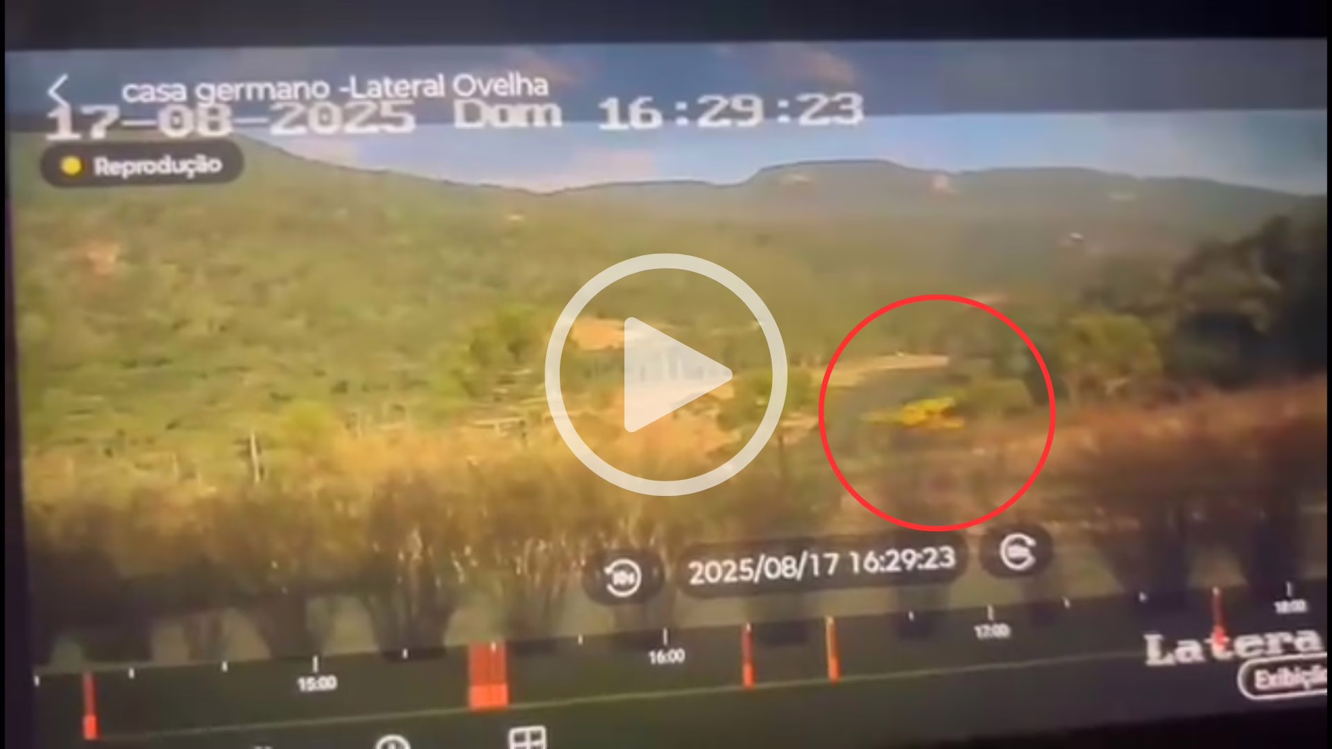 Vídeo mostra momento em que avião cai na Serra de SC; assista | Foto: Cedida ao SCC10/Reprodução
