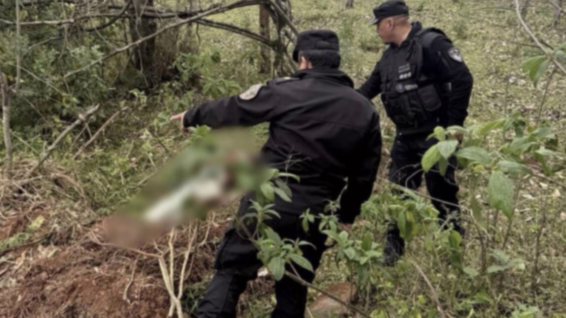 Corpo foi encontrado na segunda-feira (1°), cerca de três km da fronteira com o Brasil | Imagem: Policia Argentina / Alisson Júnior / Fronteira FM
