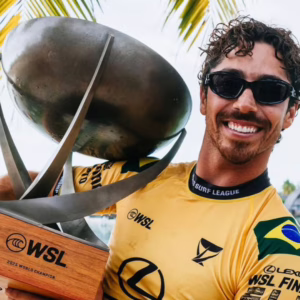 De Curitiba a Florianópolis a jornada de Yago Dora, campeão mundial de surf
