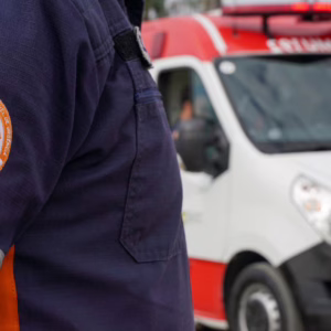 Homem morre atropelado em frente à passarela Nego Quirido, em Florianópolis