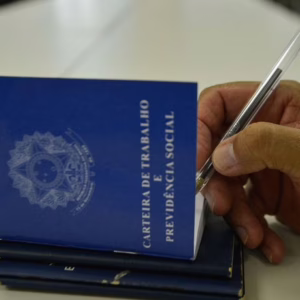 Joinville divulga mais de 800 vagas de emprego