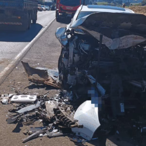 Motorista morre e quatro pessoas ficam feridas em grave acidente em SC