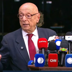 'Faltou com a verdade', diz Amin após ser citado por Alexandre de Moraes no julgamento de Bolsonaro