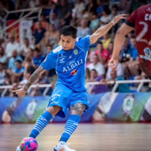 De Joinville para a Espanha: João Silveira joga no Valdepeñas